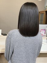 スアバイキキ(SuA by kiki.)&nbsp;レイヤーボブ/外ハネボブ/大人ショート/ニュアンスカラー[千葉]