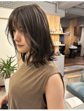 リノショアーズ 元町店(RINOSHORES) 20代30代大人かわいいモカベージュナチュラルロブヘアー美肌