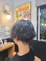 ヒゲメガネ(higemegane)&nbsp;ツイストスパイラルパーマ！360℃どこから見てもカッコいい！