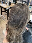 ミルクティーベージュダブルカラーハイライトカラーケアブリーチ