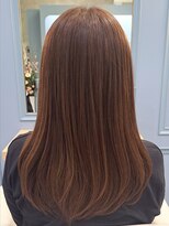 ゴート(G.O.A.T.) 大人ロング/ツヤカラー/サラサラロング