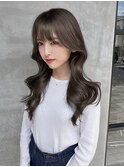 レイヤーカット×ベージュ