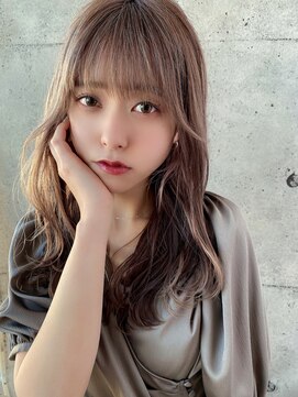 プラチナ(PLATINA) レイヤーカット顔まわり前髪セミロング20代30代40代