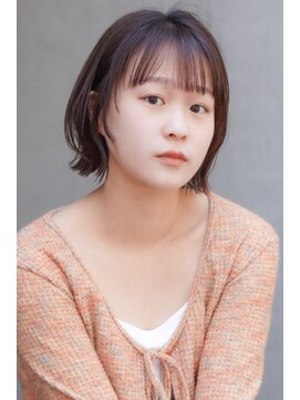 ノイ(neu) 秋のトレンド◎マロンブラウンのレイヤーボブ