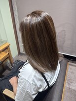 マーシュアトレ(marshu atre)&nbsp;★デザイン重視の白髪ぼかしハイライト★