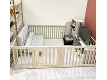 ローブ(L'AUBE)の雰囲気(くつろげるキッズスペース。お菓子とジュースもご用意します!)