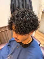 ミリオンバックス 上野(Million Bucks)&nbsp;MEN'S HAIR/リバースセンターパート/ニュアンスパーマ/ツイスパ