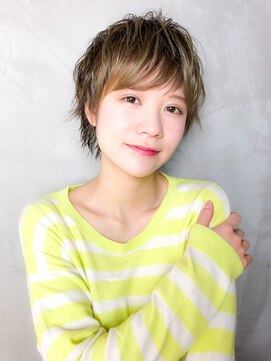 ヘアーアンドビューティー ワイワイ(hair&beauty WAIWAI) フェミニンショート