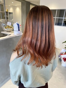 ロテ(LOTE.) ハイライト/髪質改善/ブリーチ/切りっぱなし/一宮/妙興寺