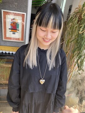 フィン(fin,) ayato/グレージュカラー/ボブウルフ/黒髪/ココアベージュ/パーマ