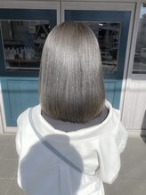 至極の超修復型髪質改善トリートメント￥14300クセやうねりを抑えボリュ-ムダウン。上辺ではない髪質改善☆