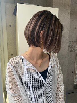 イキ 表参道(iki omotesando) モード/無造作ウェーブ/大人ガーリー[表参道駅]