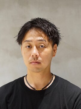 ニーイチイチ(211) 似合わせカットイメチェン/メンズツイストスパイラルパーマ