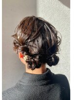 シャルムバイケンジ(Charm.by KENJE)&nbsp;【ツイン編みおろし】お団子/結婚式/二次会/同窓会/銀座/有楽町