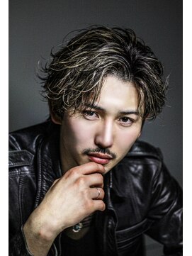 ハイパー(HYPER) ツイストリバースハイライト【メンズ/ブリーチ/メンズカット】