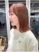 切りっぱなし外ハネボブミディアムオレンジイメチェンハイトーン