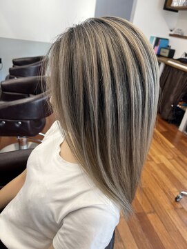 スキル 石岡(SKILL) バレイヤージュ