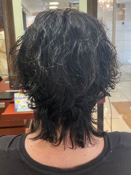 ヘアークリアー 春日部 おしゃれな大人の波パーマ×ウルフレイヤーショート