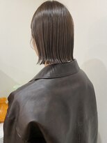 ムク(Muku)&nbsp;ぱつっとボブとアッシュベージュ