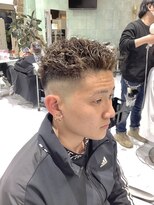 ハーツヘアーズ 五日市店(HEARTS hair's)&nbsp;メンズパーマ　スキンフェード　ハイライト