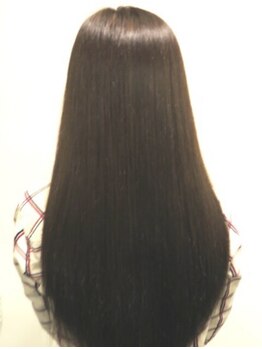 マーズ ヘア デザイン(MAR'S hair design)の写真/【大通駅3分】オージュアTR取扱い◎お客様の髪質に合わせた厳選TRで今までにない艶感と指通りを叶えます♪