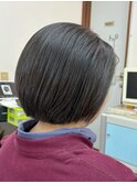バッサリショートカットスタイル