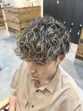 カルゥグラッシー(KALOU glassi) スペインカール/波巻き/ハイライト