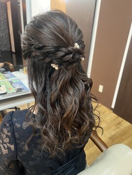 ラシクベル(Lashiku Belle) ハーフアップ　8/14