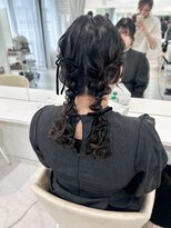 ディティカ ティア(Dityca tia)&nbsp;【名古屋/ヘアセット】ツイン編みおろし