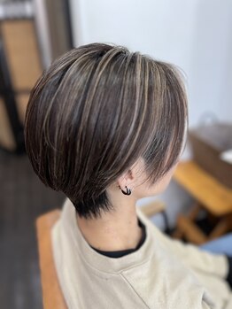 ヘアーアンドメイク アネラガーデン(HAIR&MAKE Anela garden)の写真/肌までキレイに魅せる仕上がりであなた史上最高の仕上がりに…♪抜けてきた色味も楽しめるようご提案！