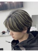 センターパートフェザーパーマハイライトメッシュバレイヤージュ