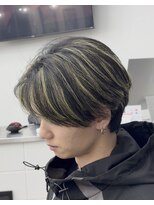 ザ クロー(THE CROW)&nbsp;センターパートフェザーパーマハイライトメッシュバレイヤージュ