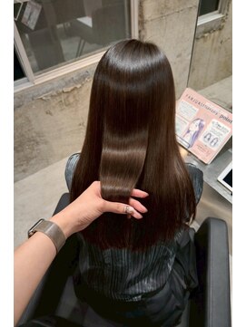 セントラル 三宮店(central) 【神戸三宮】潤いと艶を極めたプレミアム美髪ケア髪質改善