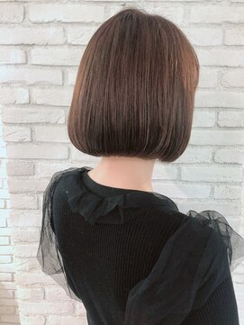 ロンド 表参道店(Lond) 【Lond】津賀雅也　シルエットボブで大人美人♪