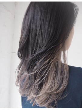 スーリール 箱崎店(Sourire) インナーカラーホワイトベージュ