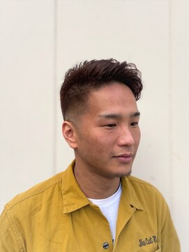 エリカ 美容室 バーバー風フェードスタイル