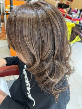 ヘアスタジオブービー ハイライト×パーマ