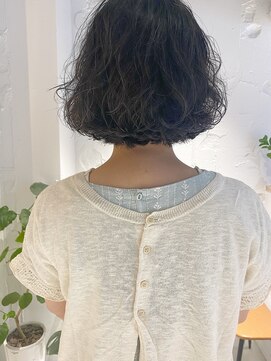 コフィー バイ メルト 吉祥寺(cofy by melt) 【三ツ井純】ほつれパーマゆるふわボブ ウェットオイル 20代30代