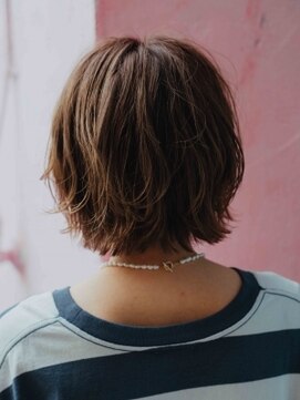 ヘアアンドリラクゼーション シャッセ(Hair&Relaxation SASE) ふんわりボブショート
