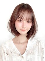 ボブウルフ外国人風カラーオリーブグレージュレイヤーショート