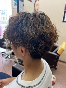 パーマハウスキューブ(Cube) メンズカットパーマ