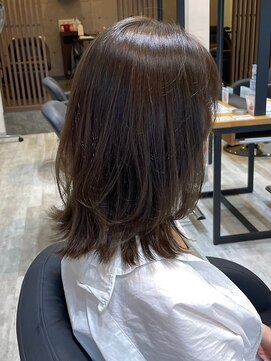 アトリエコア(Atelier Coa) ミルクティーベージュカラーくびれヘアグレージュカラー韓国