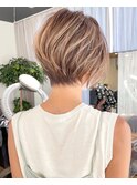 30代、40代/丸みくびれショートボブ×白髪染めハイライト/大宮
