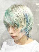 ダブルカラーミルクティーベージュカラーケアブリーチミニボブ