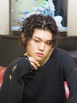 ルーク(LUXE) ウルフカット×パーマスタイル