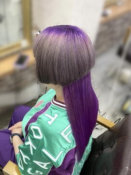 クラビス(CLAVIS) 特殊デザインカットカラー◎