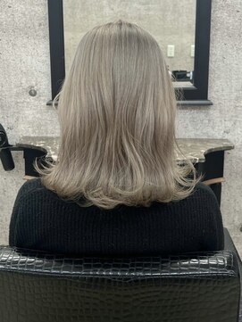 ラフヘアデザイン(Raf hair design) ミルクティーベージュシアーベージュミニボブショートボブ