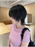 黒髪ショートウルフ