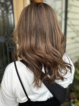 チョコレート(chocolate) 髪質改善大人可愛い20代30代40代50代レイヤーカット