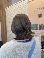 アユラ イオン八戸田向店(AyuRa)&nbsp;レイヤーボブ、カーキベージュ